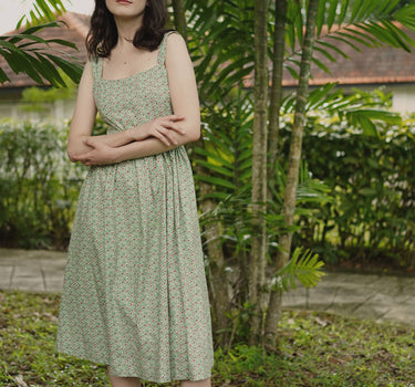 Catching the Sun Cotton Dress in Green Bloom