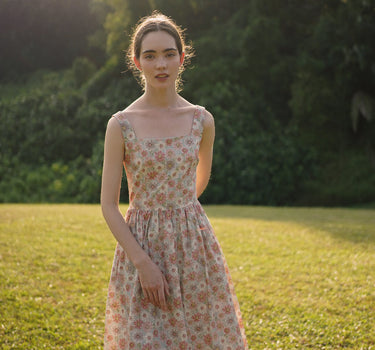 Classic Day Cotton Dress in Fields of Daisies