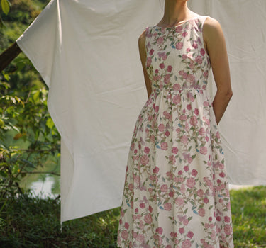 Backyard Cotton Dress in Roses and Cream