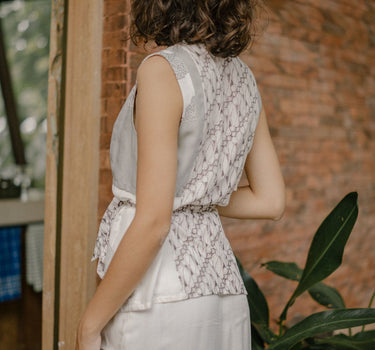 Eve Vest