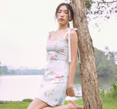 Victoria Dress in Floral Print