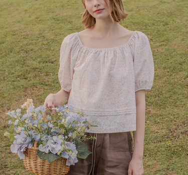 Hana Puffy Sleeved Blouse