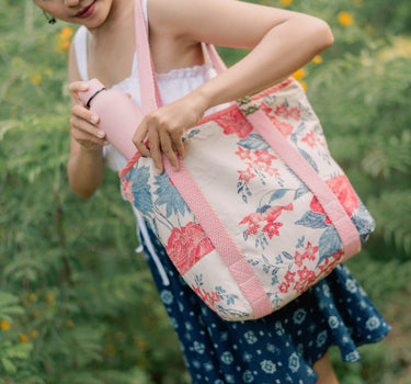 Sedayu Tote Bag