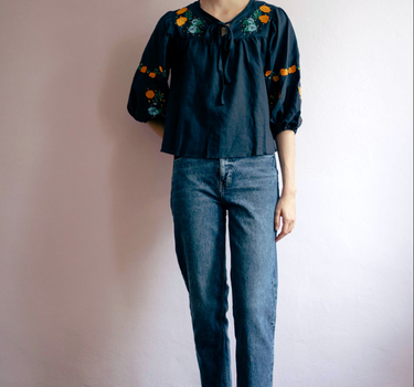 Garden Sweetheart Embroidered Linen Top in Midnight