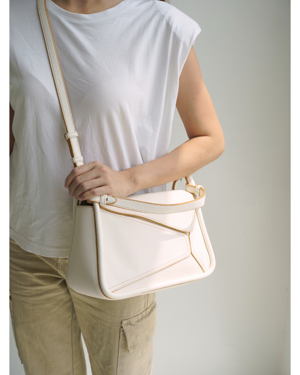 Medium Lou Bag – shopwithlovesg